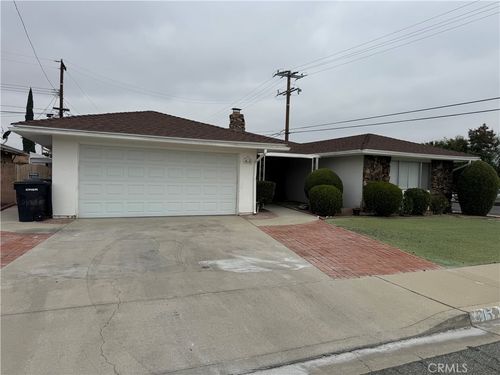 415 S Tahquitz Ave, Hemet, CA, 92543-5818 | Card Image