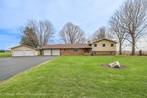 1S069 Green Rd, Elburn, IL, 60119-9771 | Card Image