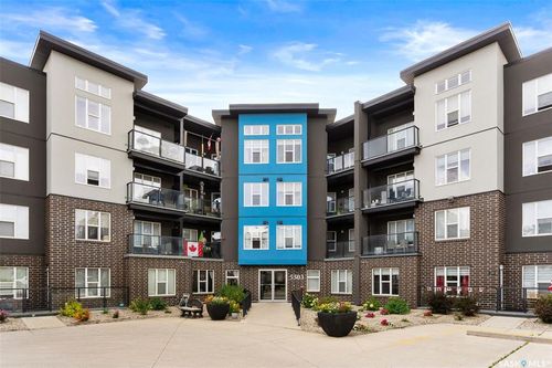 425-5303 Universal Cres, Regina, SK, S4W0L1 | Card Image