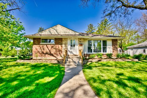580 S Chase Ave, Lombard, IL, 60148-2931 | Card Image