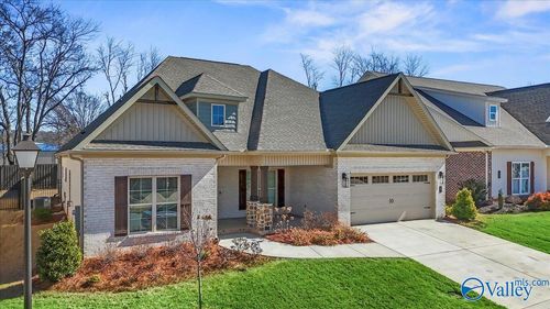 5 Hidden Grove Cir Sw, Huntsville, AL, 35803-1586 | Card Image