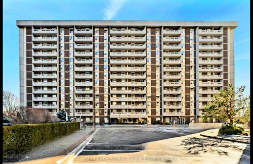 1005-50 Inverlochy Blvd, Thornhill, ON, L3T4T6 | Card Image