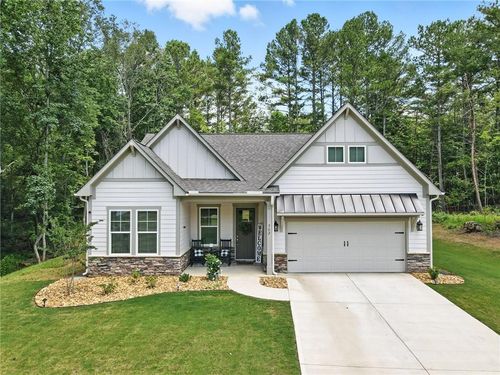 562 Linger Longer Dr, Ellijay, GA, 30540-7794 | Card Image