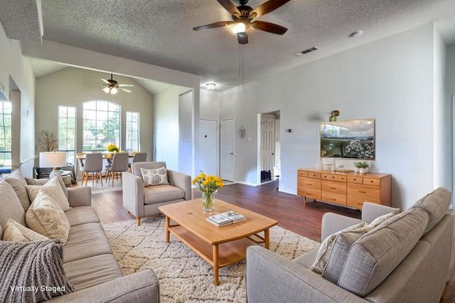 1721 Chapman Dr, House other with 3 bedrooms, 2 bathrooms and null parking in Mesquite TX | Image 4