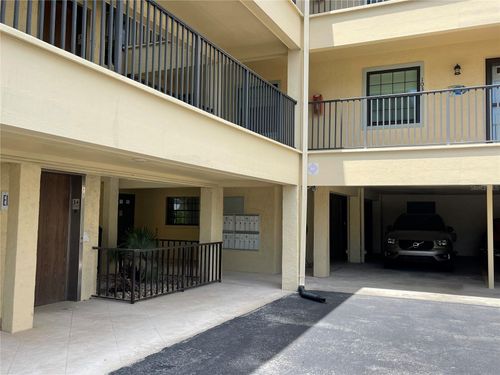 apt-103-460 S Paula Dr, DUNEDIN, FL, 34698-2038 | Card Image