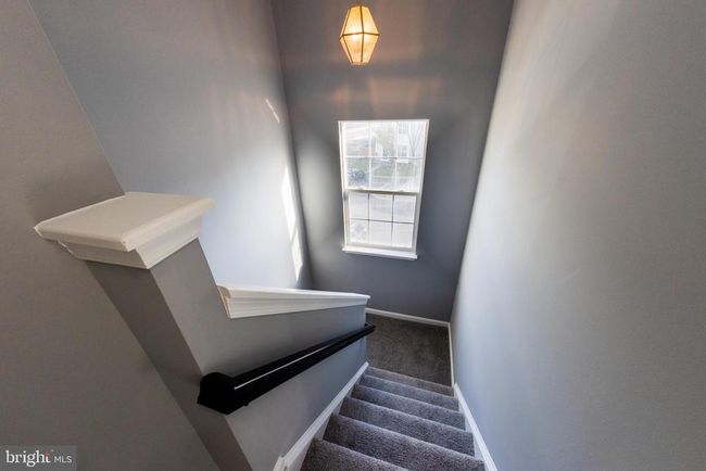 7685 Duneiden Ln, Townhouse with 3 bedrooms, 3 bathrooms and null parking in MANASSAS VA | Image 17