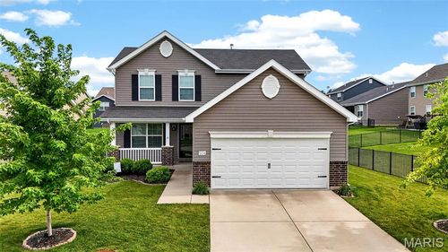504 Golden Leaf Ct, Lake St Louis, MO, 63367 | Card Image