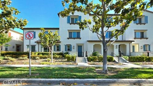 8141 Garden Park St, Chino, CA, 91708-9489 | Card Image
