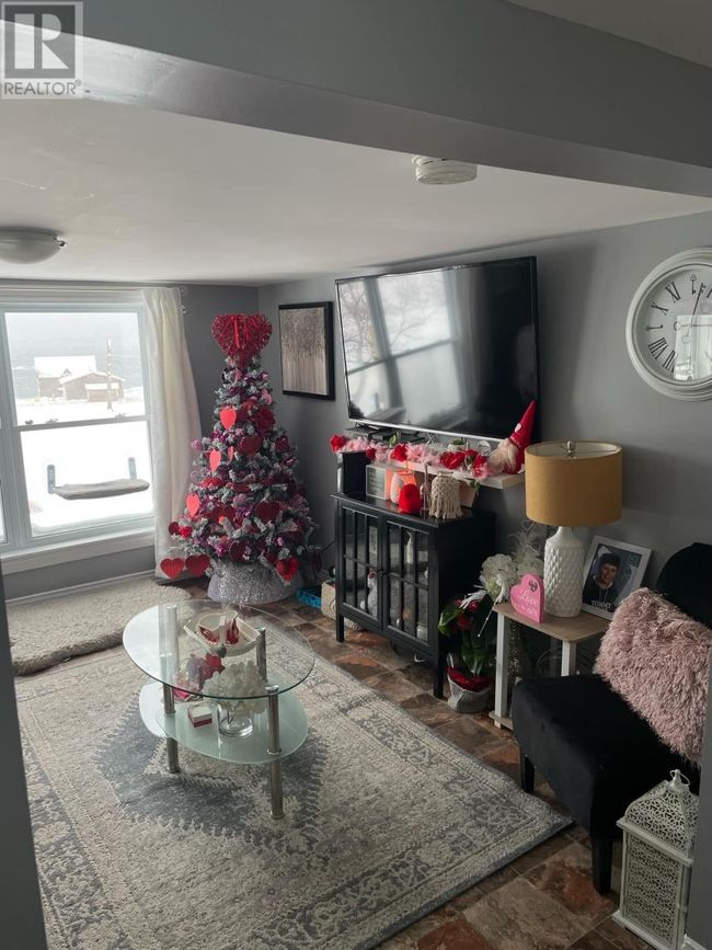 8 Skiffington's Lane, House other with 3 bedrooms, 1 bathrooms and null parking in Newman's Cove NL | Image 4