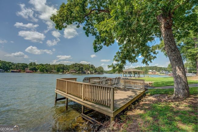 393 Templeton Cir, House other with 3 bedrooms, 2 bathrooms and 2 parking in Mansfield GA | Image 8