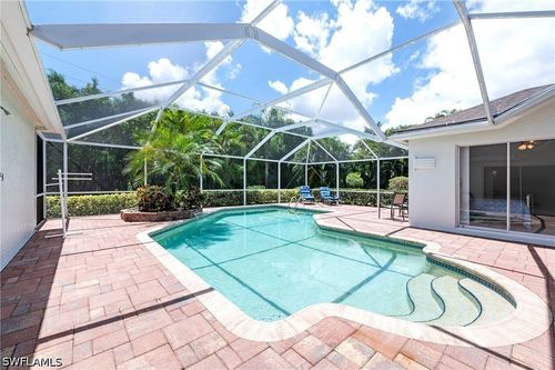 2050 Terrazzo Ln, NAPLES, FL, 34104-0826 | Card Image