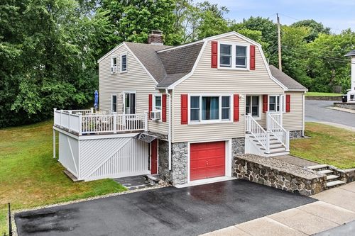 463 Elliott St, Beverly, MA, 01915-2332 | Card Image