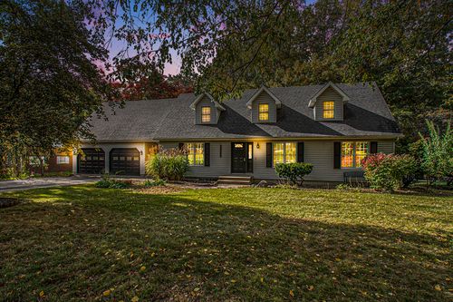 2944 N Strawberry Ln, La Porte, IN, 46350 | Card Image