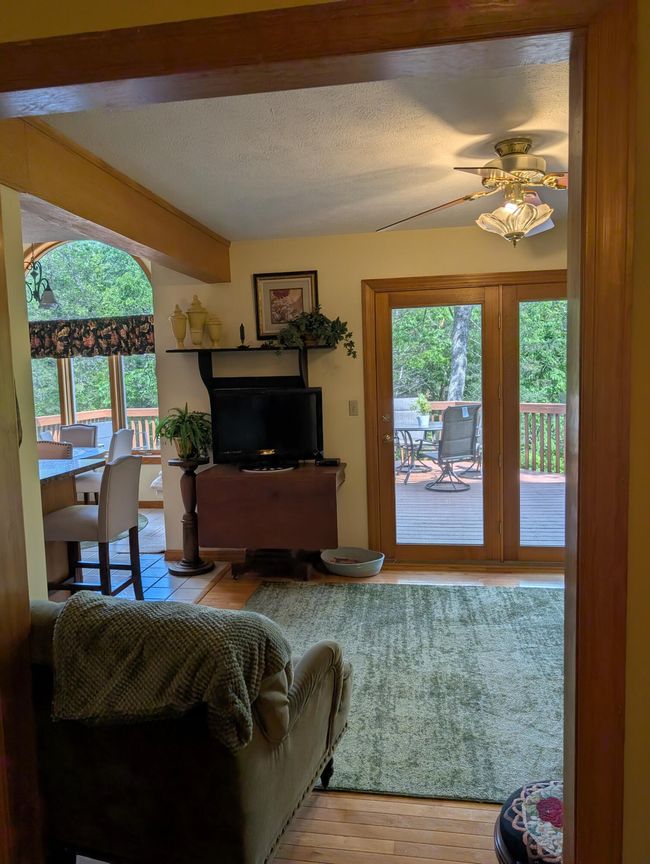 Entry | Image 10