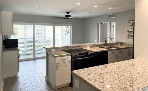 13h-5328 Ne 6th Ave, Fort Lauderdale, FL, 33334-3430 | Card Image