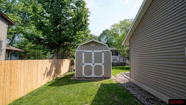 1419 Southridge Rd, House other with 3 bedrooms, 3 bathrooms and null parking in New Ulm MN | Image 4