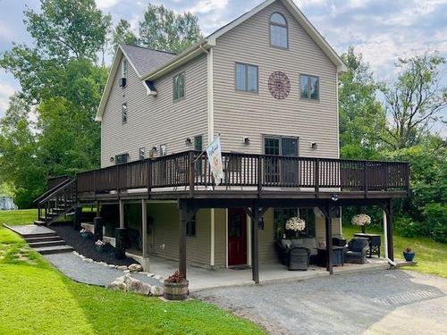 113 Appletree Ln, Newport, VT, 05855-9622 | Card Image