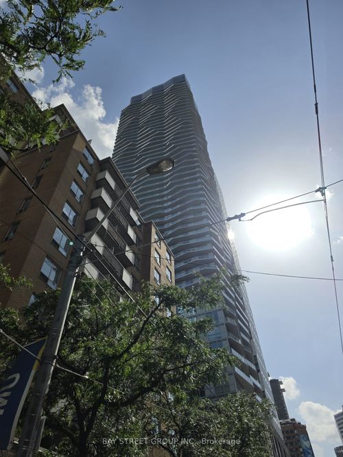 4709-100 Dalhousie St, Toronto, ON, M5B0C7 | Card Image