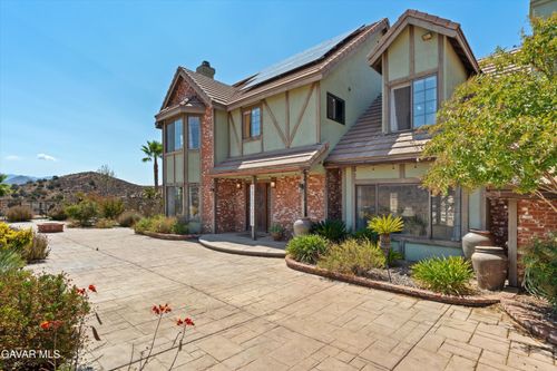 34625 Red Rover Mine Rd, Acton, CA, 93510 | Card Image