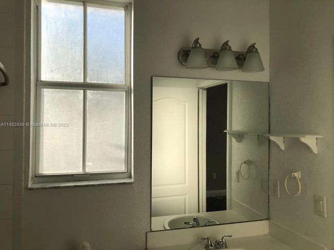 APT-1 - 8111 W 36 Th Ave, Townhouse with 2 bedrooms, 3 bathrooms and null parking in Hialeah FL | Image 29