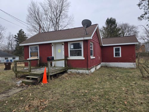 214 E Walnut Street, Albion, MI, 49224 | Card Image