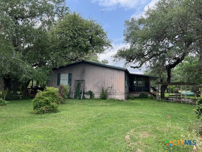 1037 Noll Rd, House other with 3 bedrooms, 3 bathrooms and null parking in Meyersville TX | Image 21