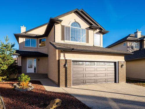 38 Simcoe Cres Sw, Calgary, AB, T3H4K6 | Card Image