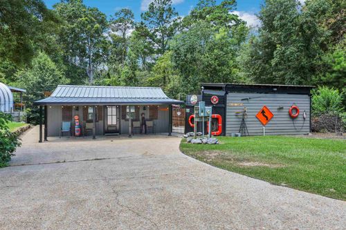 304 Beechwood Loop, Hemphill, TX, 75948-6543 | Card Image