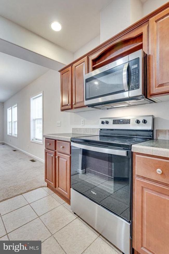 14511 Lake Central Dr, House other with 3 bedrooms, 2 bathrooms and null parking in CHANTILLY VA | Image 14