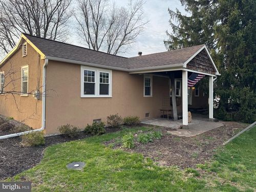 3842 Old Easton Rd, DOYLESTOWN, PA, 18902-1182 | Card Image