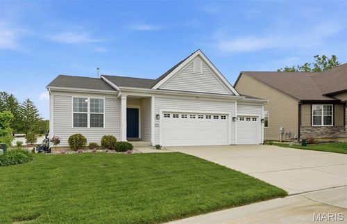 815 Brimley Dr, Cottleville, MO, 63304-7181 | Card Image
