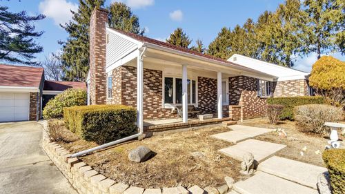 155 Shepard Dr, Southold, NY, 11971-3426 | Card Image