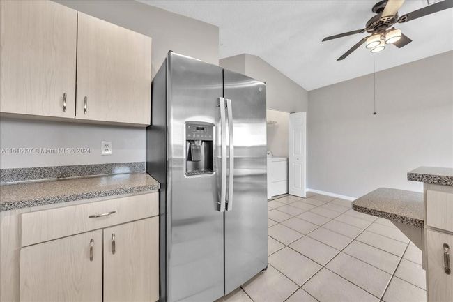 0 - 9780 W Daffodil Ln, Home with 3 bedrooms, 2 bathrooms and null parking in Miramar FL | Image 15