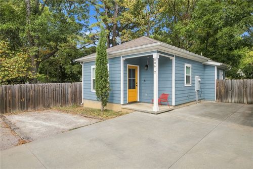2-506 S College Ave, Fayetteville, AR, 72701-6115 | Card Image