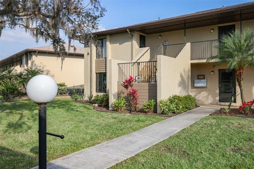 c8-4072 Oakview Dr, PORT CHARLOTTE, FL, 33980-2605 | Card Image