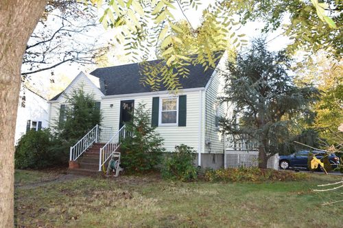73 Chestnut Circle, Randolph, MA, 02368 | Card Image