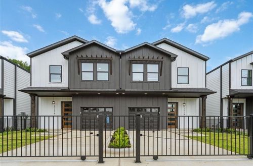 b-4121 Shelby Cir, Houston, TX, 77051-1851 | Card Image