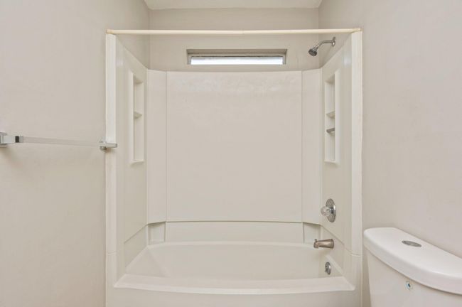 25-web-or-mls-96-catamaran-ln | Image 25