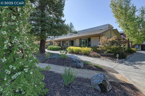 apt-4-3128 Tice Creek Dr, Walnut Creek, CA, 94595-4113 | Card Image