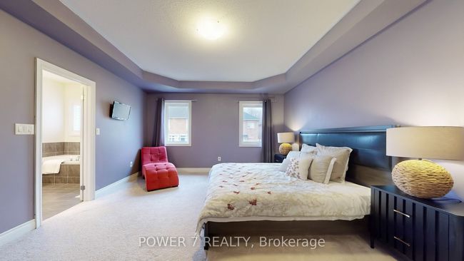 316 Chouinard Way, House attached with 4 bedrooms, 3 bathrooms and 2 parking in Aurora ON | Image 13