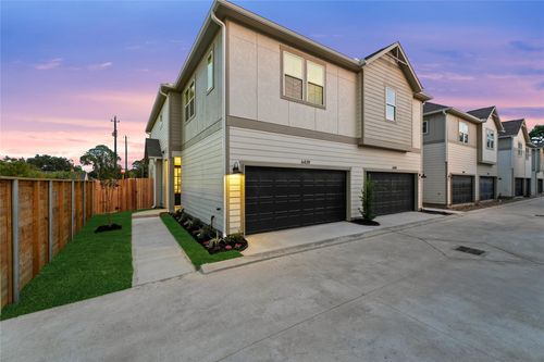 6515 Rena St, Houston, TX, 77092 | Card Image
