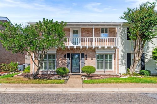 15 Rock Creek Dr, Corpus Christi, TX, 78412-4207 | Card Image