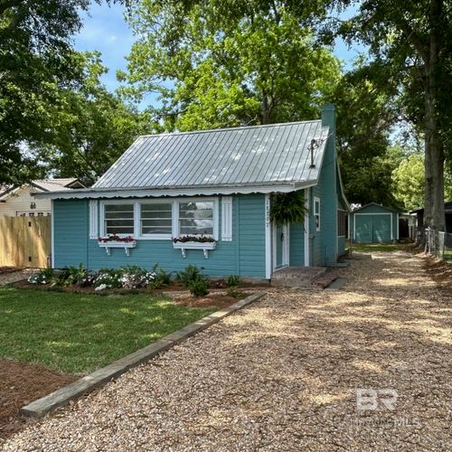 18797 Carolina St, Robertsdale, AL, 36567-3637 | Card Image