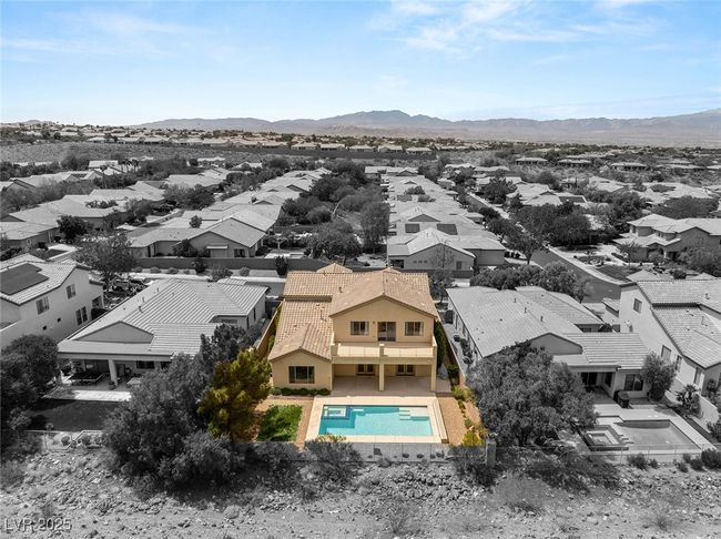 17 Morninglow Pass, House other with 4 bedrooms, 4 bathrooms and null parking in Henderson NV | Image 49