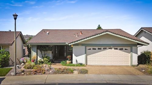 4516 Caminito Pedernal, San Diego, CA, 92117-3622 | Card Image