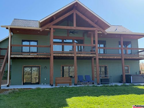 3978 K Rd, Syracuse, NE, 68446-7422 | Card Image