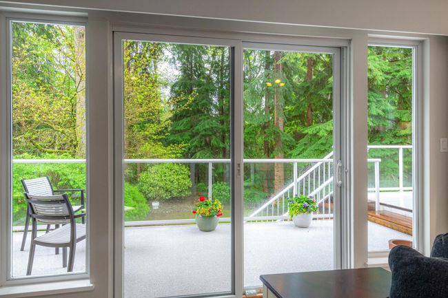 1760 Medwin Place, House other with 6 bedrooms, 4 bathrooms and 4 parking in North Vancouver BC | Image 17