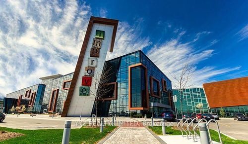 242-7250 Keele St, Vaughan, ON, L4K1Z8 | Card Image