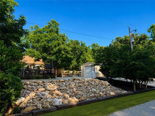 10 Oak Knoll Ct, Linn Valley, KS, 66040-5384 | Card Image