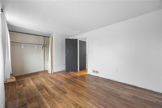 LVP flooring | Image 19